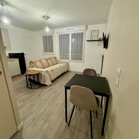 Studio Moderne Et Tout Equipe, Proche Du Rer, Paris & Aeroport D'Orly En 20 Min, Lit Bebe Sur Demande Vitry-sur-Seine Εξωτερικό φωτογραφία